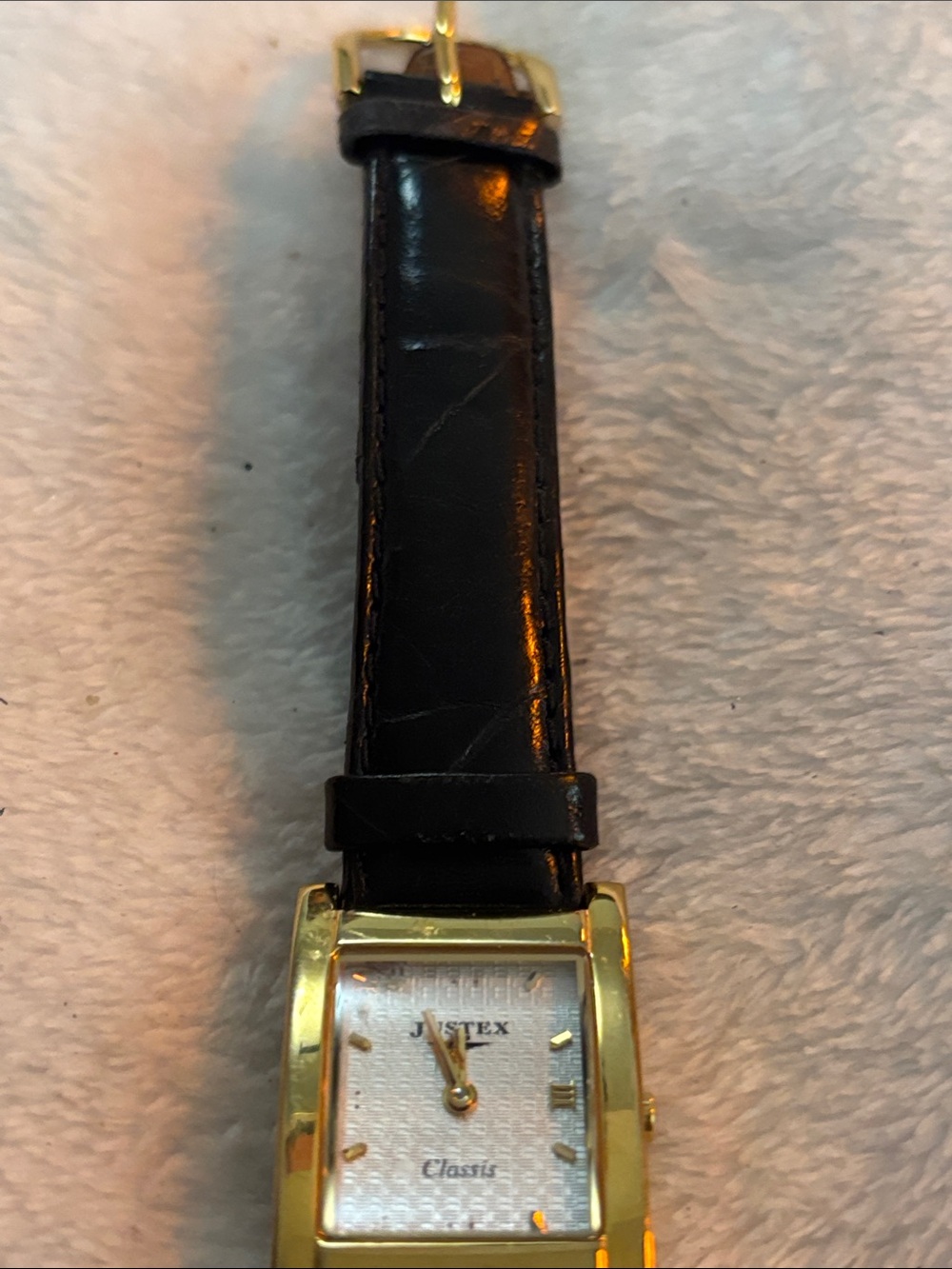Justex Classic women's Gold-Tone Watch with Black Leather Strap